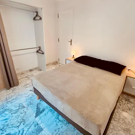 Apartment Neptune Rdj *